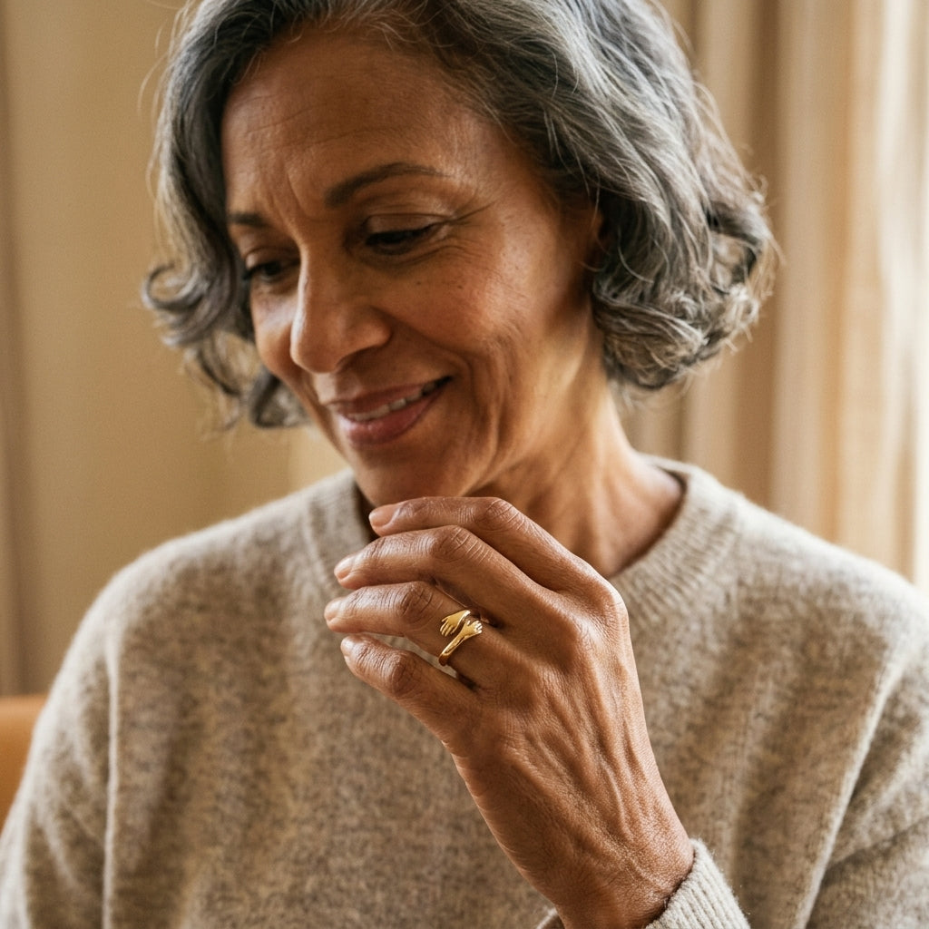 The Ajustable Embrace Ring