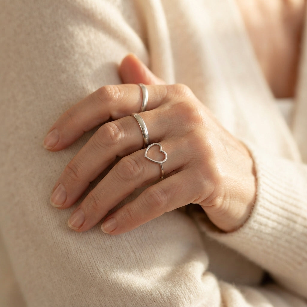 The Entwined Hearts Ring